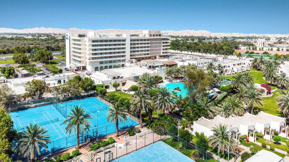 Al Ain Rotana Otel Dış mekan fotoğraf Aerial view of the resort