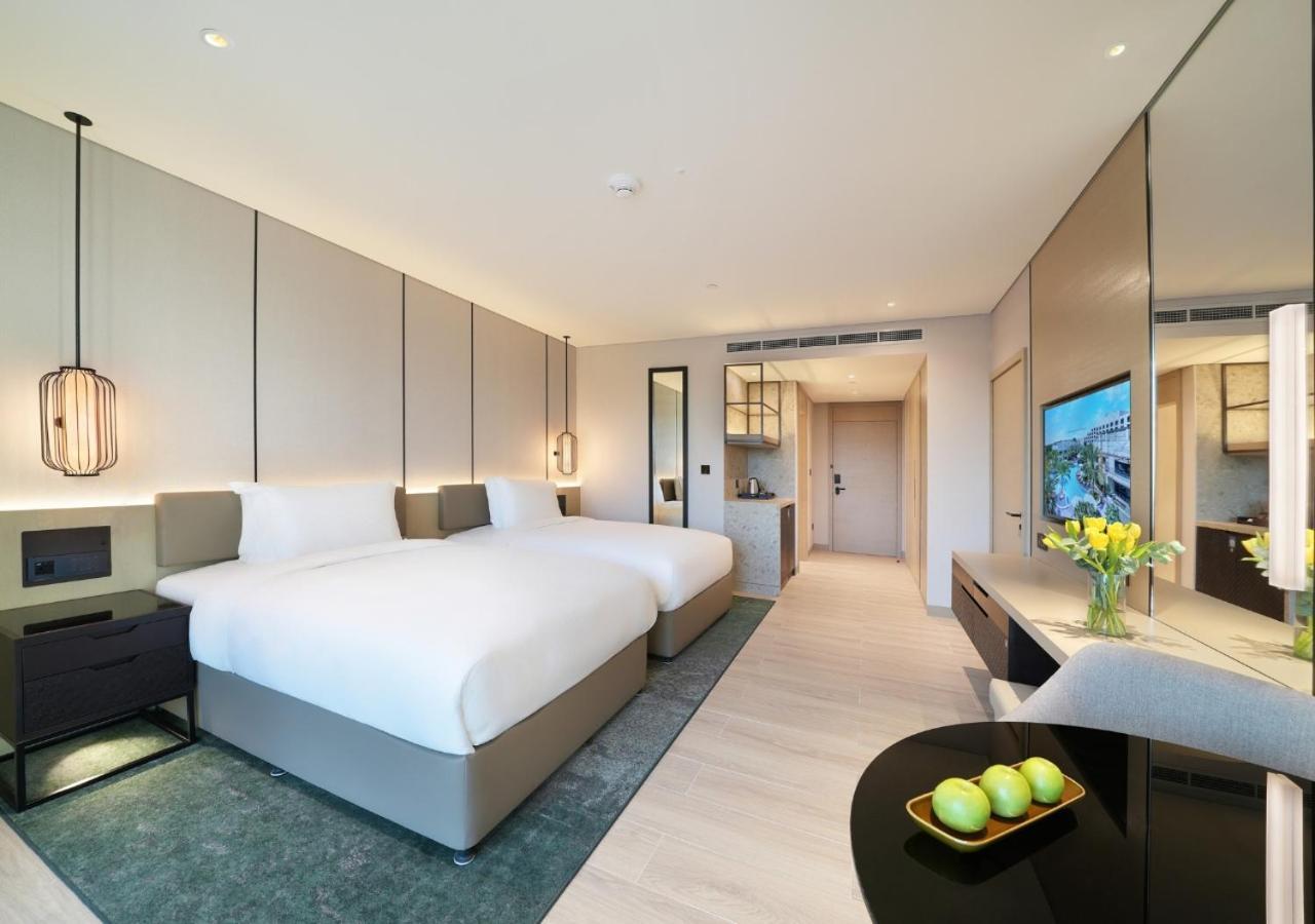 Al Ain Rotana Otel Dış mekan fotoğraf Deluxe Room