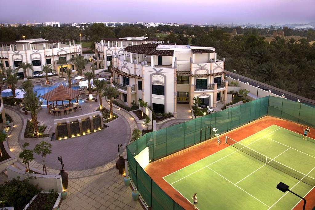 Al Ain Rotana Otel Dış mekan fotoğraf Tennis at Jumeirah Emirates Resort