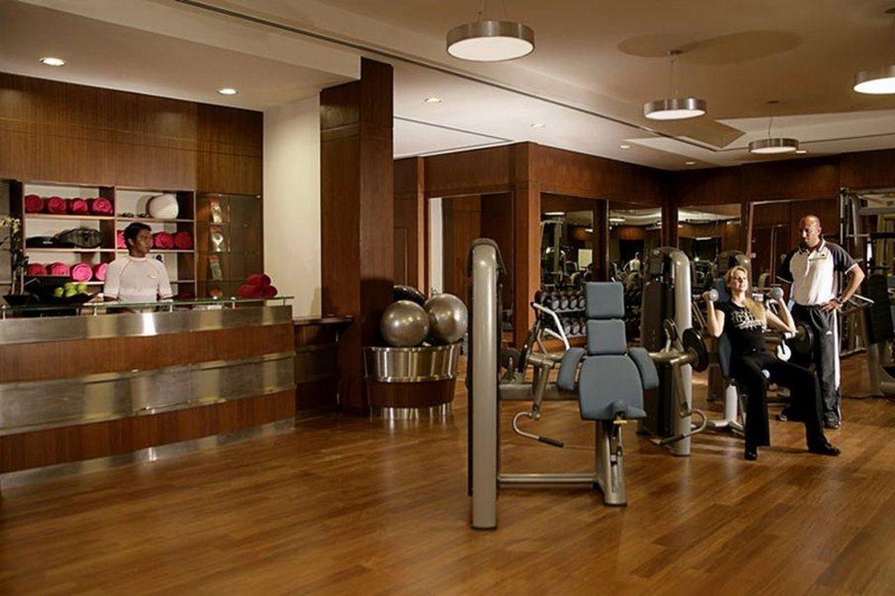 Al Ain Rotana Otel Dış mekan fotoğraf The gym at the Four Seasons Hotel, London